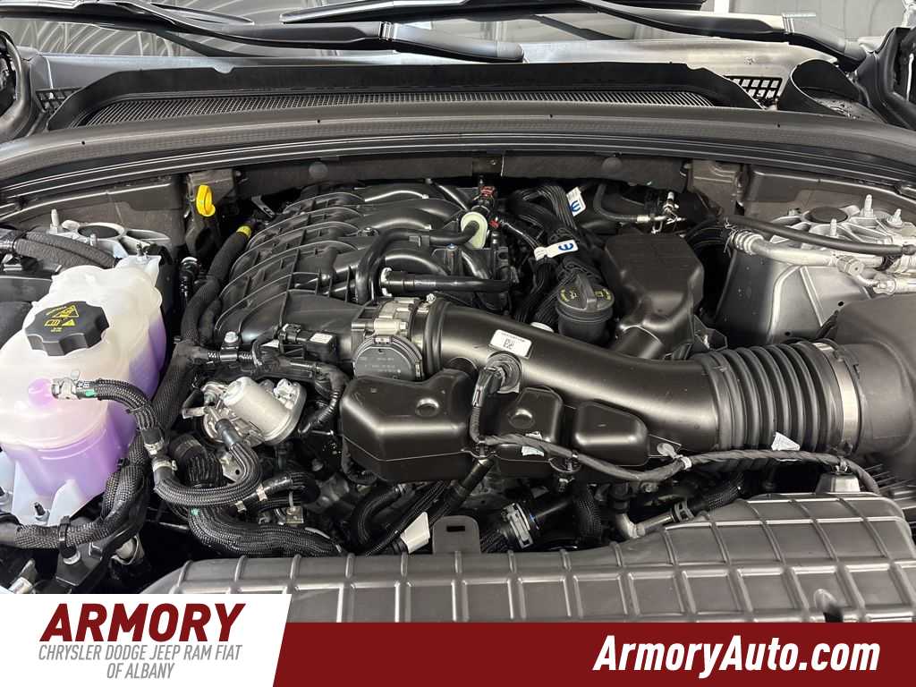 Thumbnail: 2025 Jeep Grand Cherokee - 40