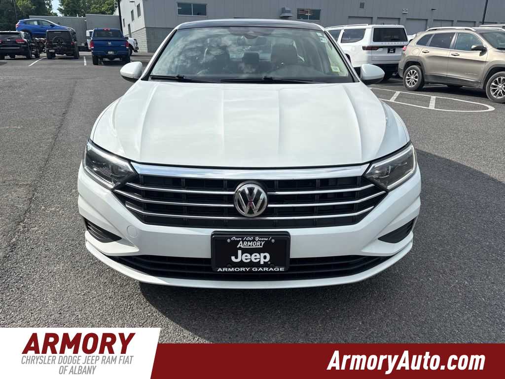 Thumbnail: 2019 Volkswagen Jetta - 2