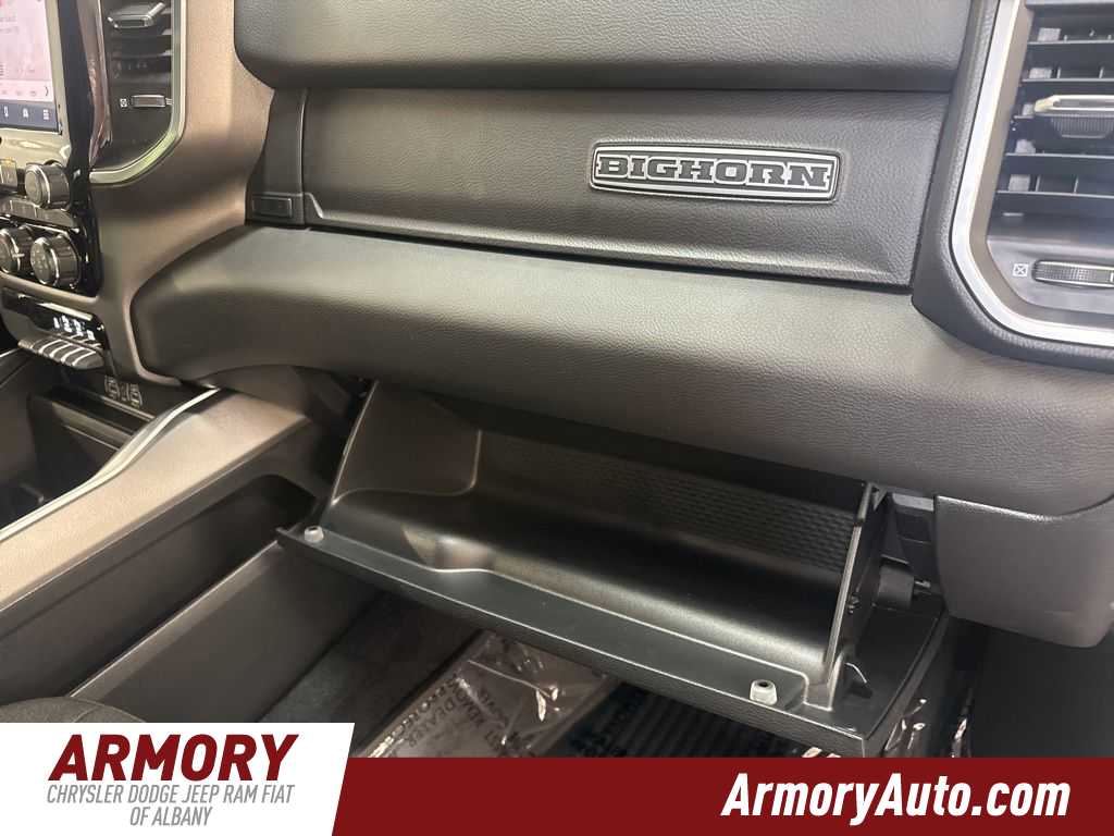 Thumbnail: 2026 RAM 1500 - 40