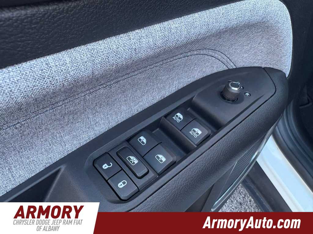 Thumbnail: 2026 Jeep Compass - 8