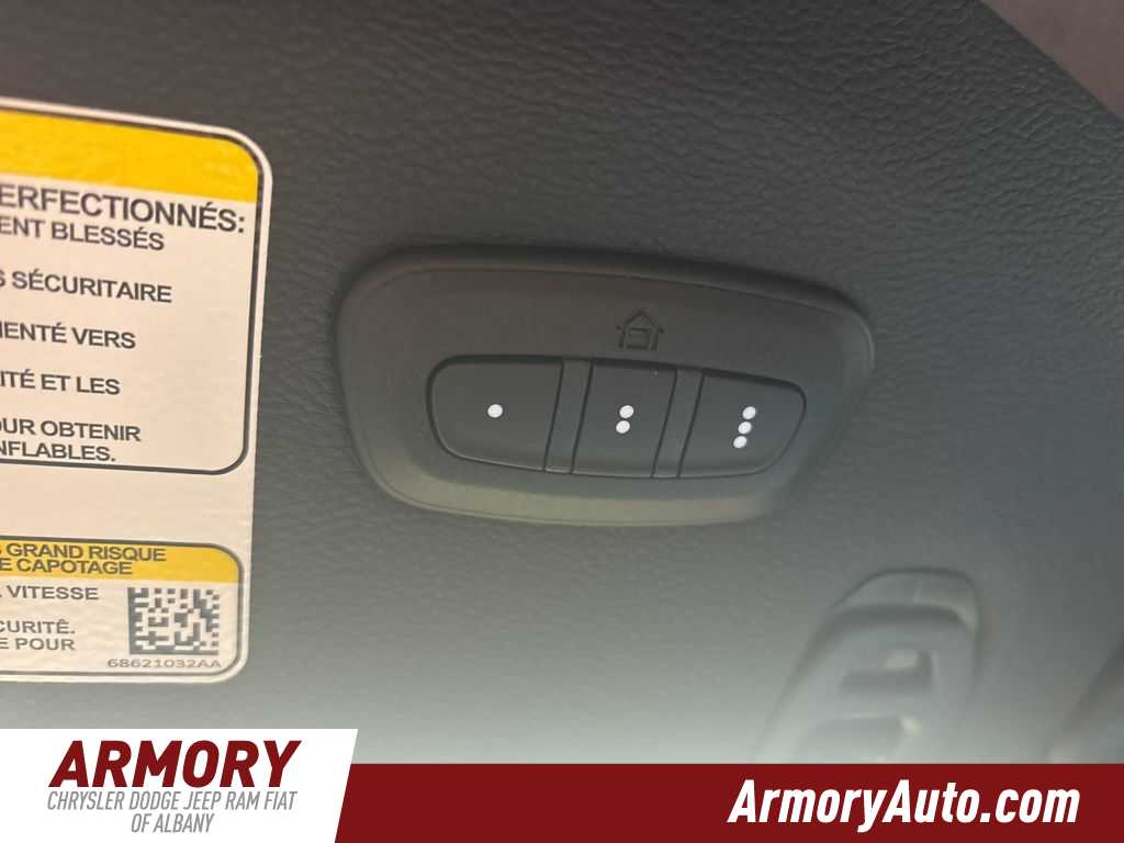 Thumbnail: 2026 Jeep Gladiator - 22