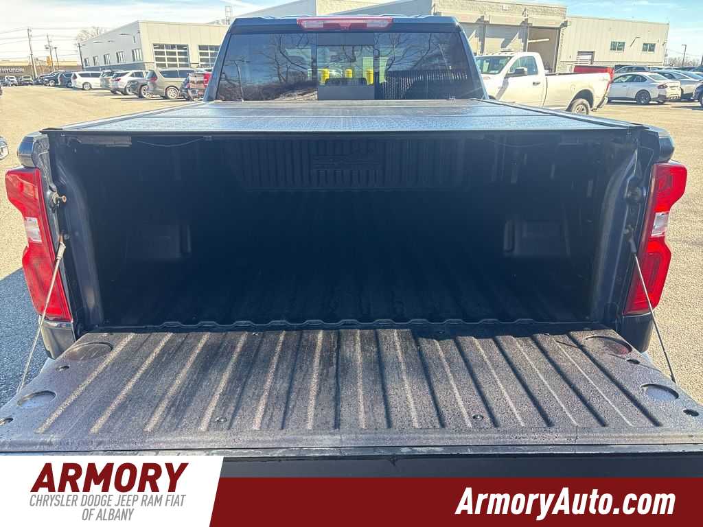 Thumbnail: 2022 Chevrolet Silverado 1500 - 5