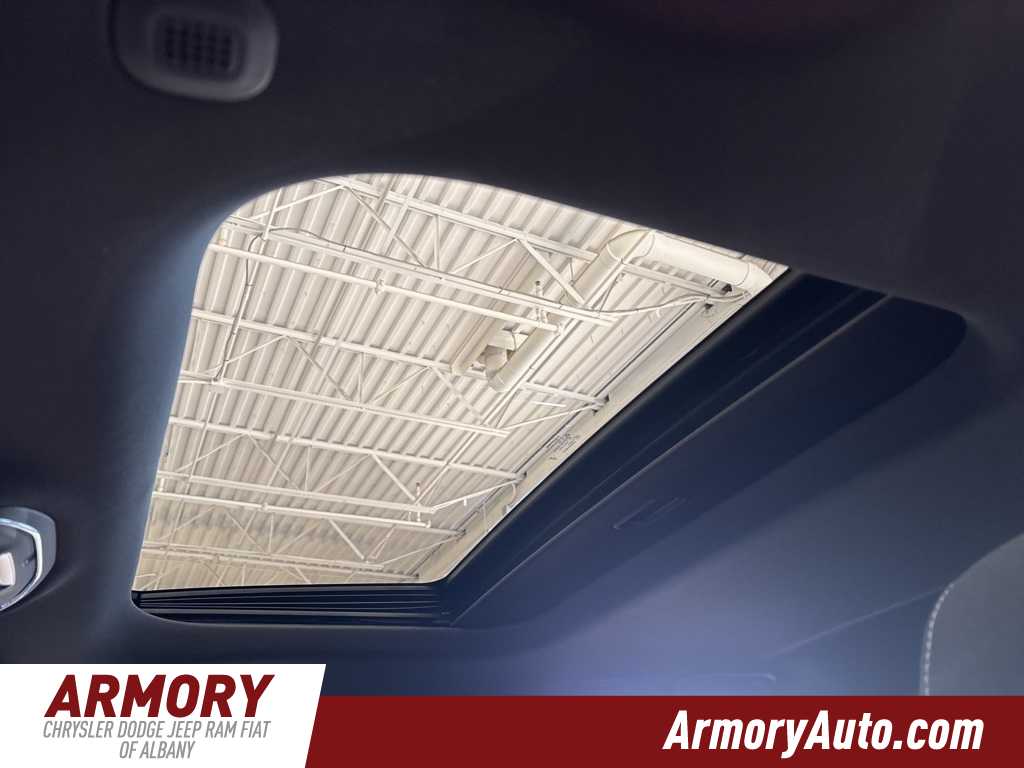 Thumbnail: 2025 Jeep Grand Cherokee L - 23