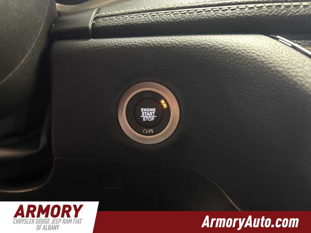 Thumbnail: 2026 Chrysler Pacifica - 22