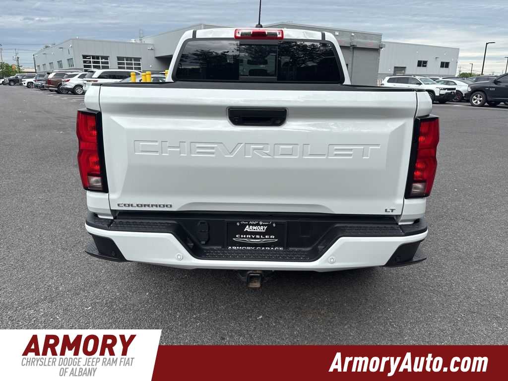 Thumbnail: 2024 Chevrolet Colorado - 5