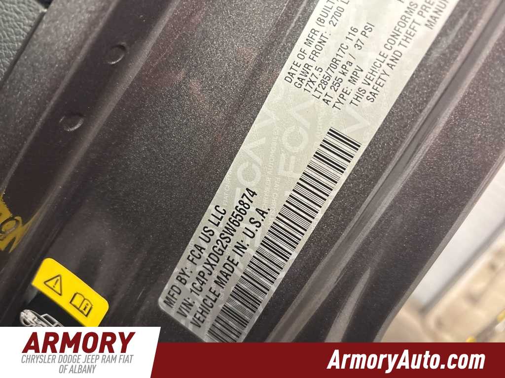 Thumbnail: 2025 Jeep Wrangler - 37