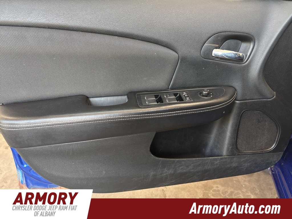 Thumbnail: 2013 Dodge Avenger - 7