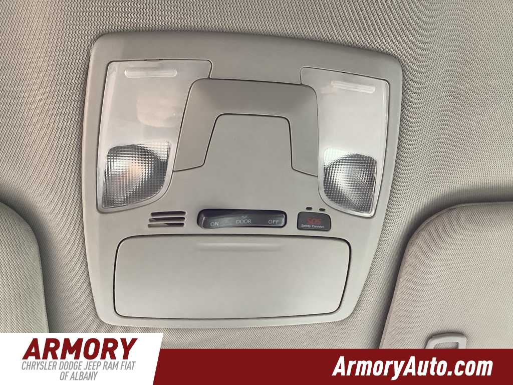 Thumbnail: 2020 Toyota Sienna - 21