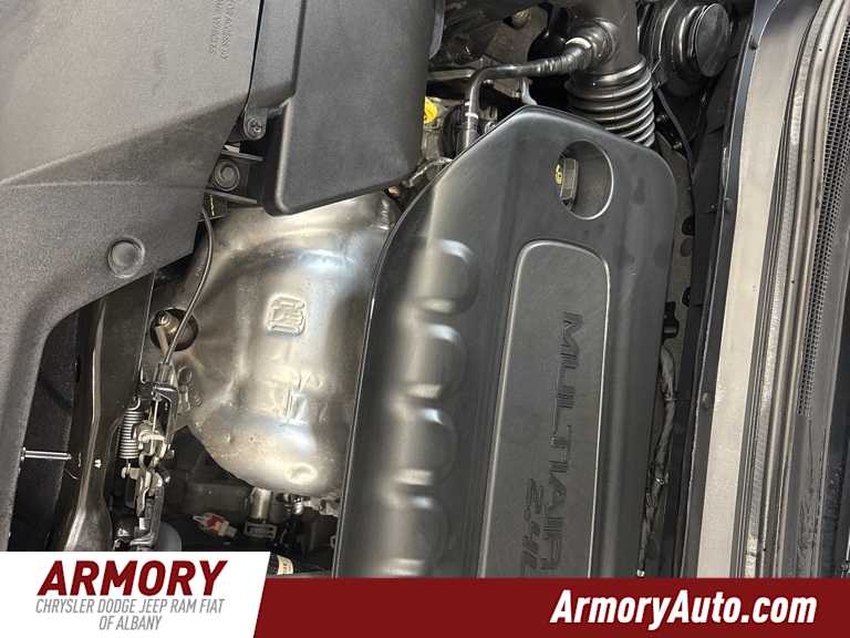 Thumbnail: 2023 Jeep Cherokee - 41