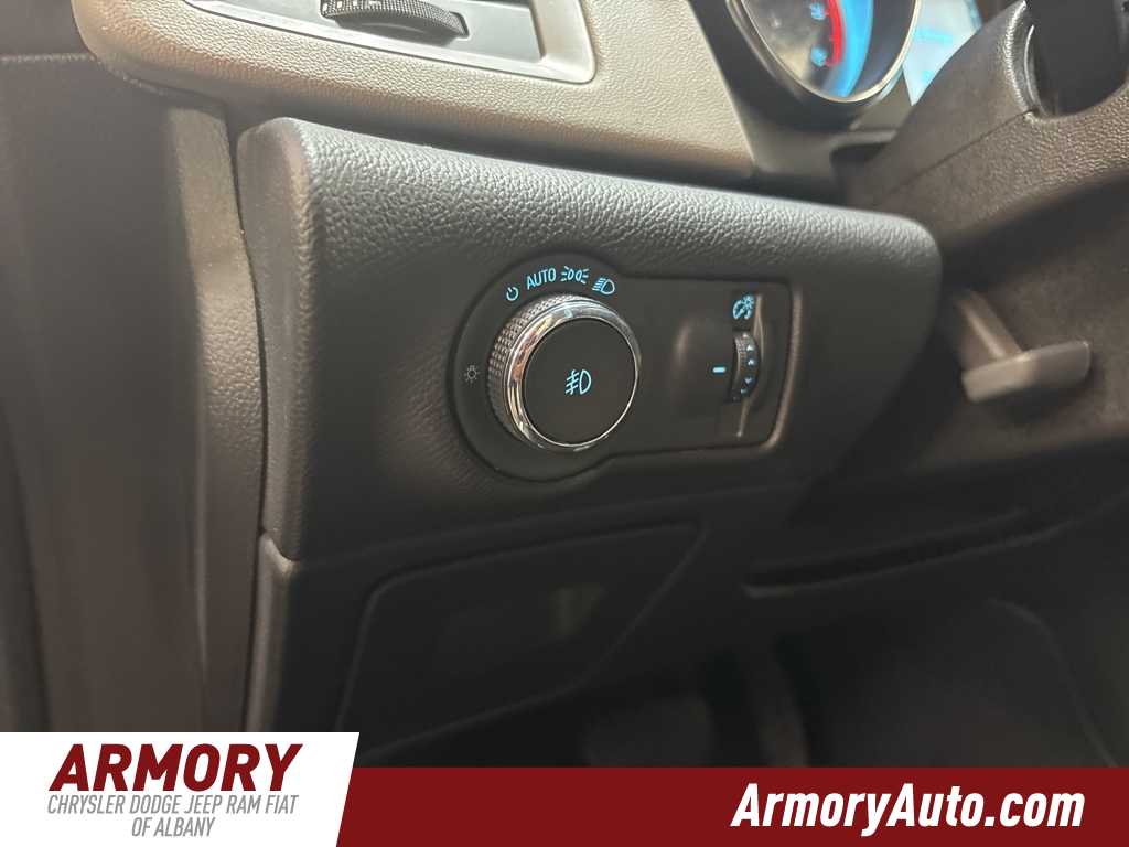 Thumbnail: 2014 Buick Verano - 13