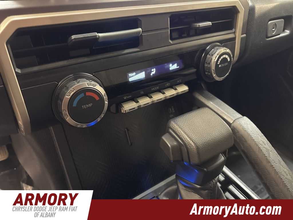 Thumbnail: 2024 Toyota Tacoma - 17