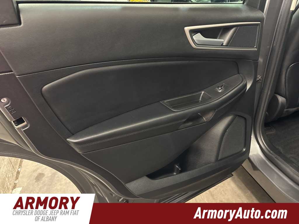 Thumbnail: 2023 Ford Edge - 21