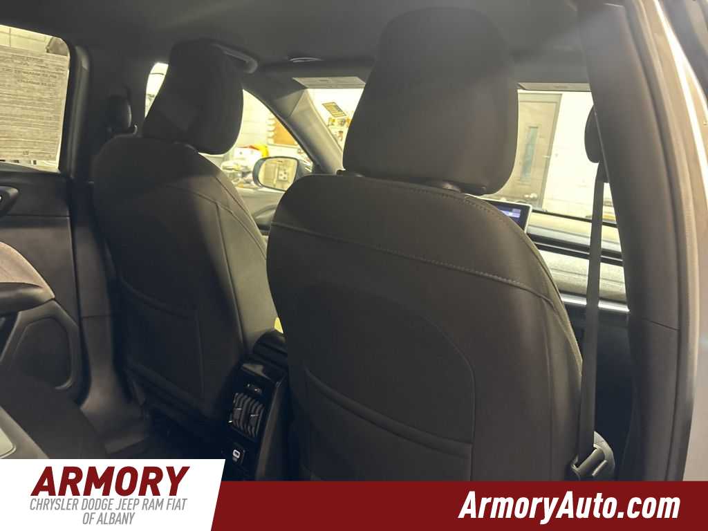 Thumbnail: 2023 Jeep Compass - 31