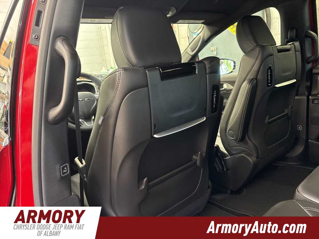 Thumbnail: 2026 Chrysler Pacifica - 25