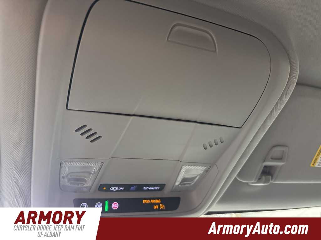 Thumbnail: 2024 Chevrolet Equinox - 24