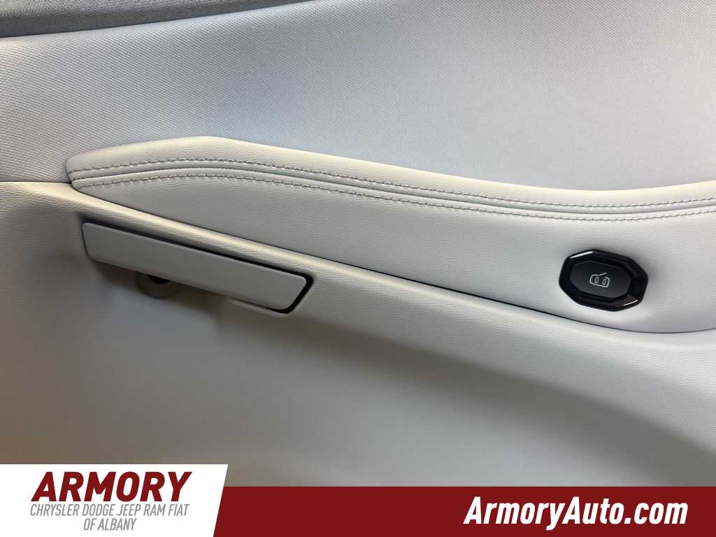 Thumbnail: 2026 Jeep Cherokee - 39