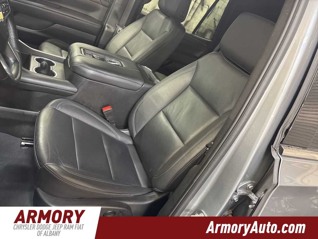 Thumbnail: 2024 Chevrolet Tahoe - 13