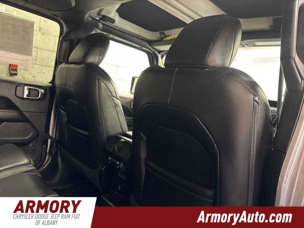 Thumbnail: 2019 Jeep Wrangler - 31