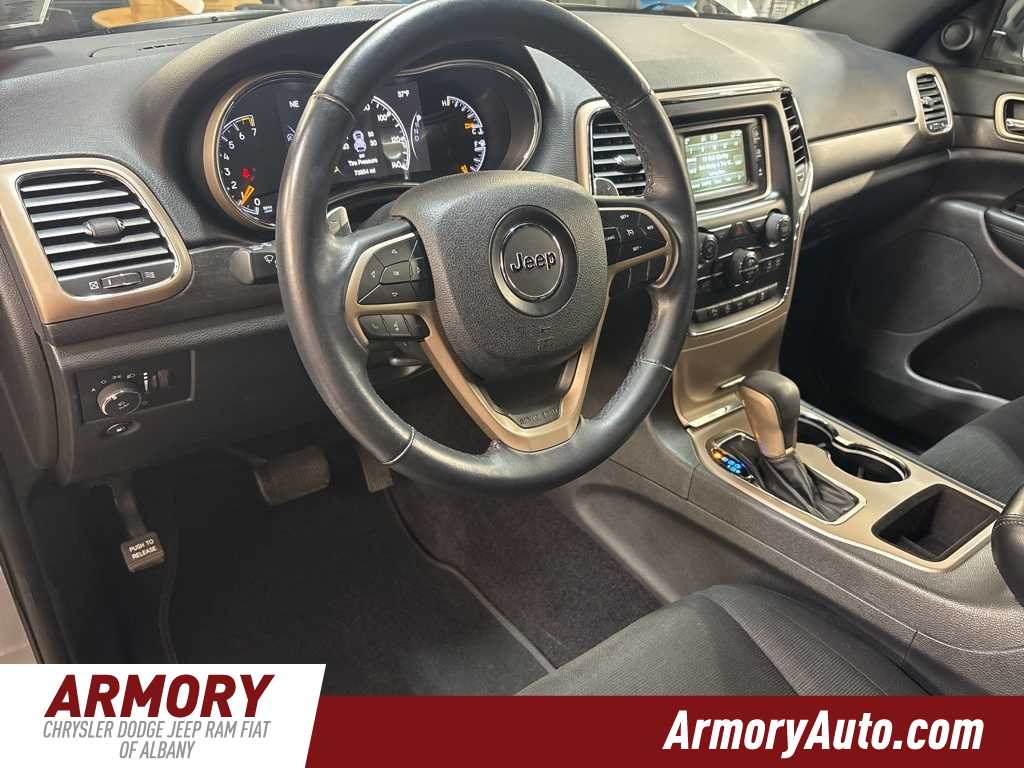 Thumbnail: 2017 Jeep Grand Cherokee - 9