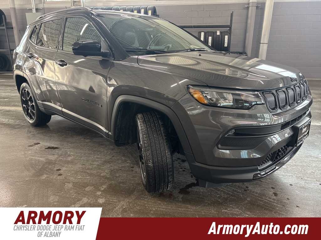 Used 2022 Jeep Compass Altitude SUV