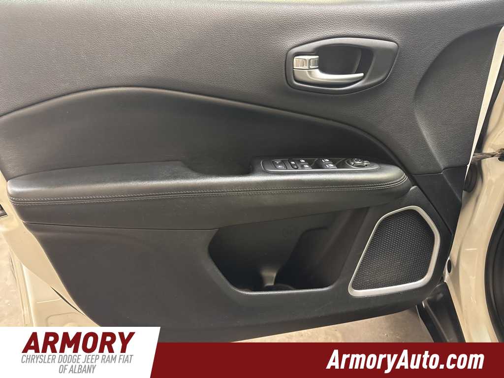 Thumbnail: 2018 Jeep Compass - 7