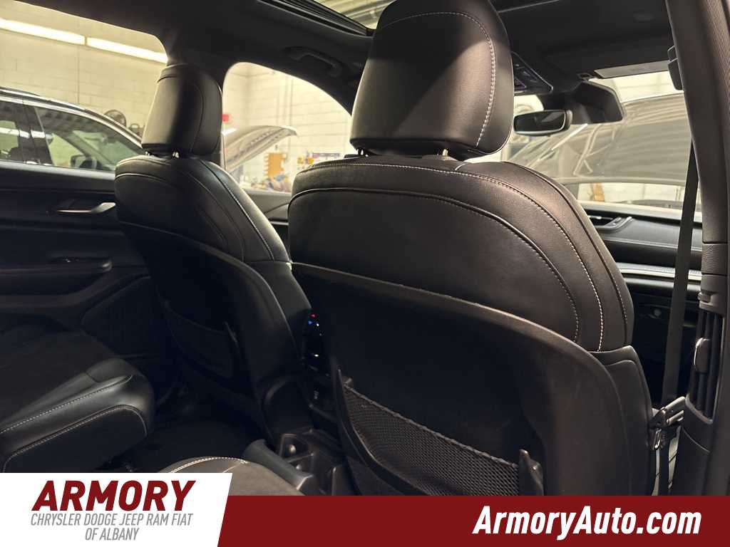 Thumbnail: 2023 Jeep Grand Cherokee L - 37