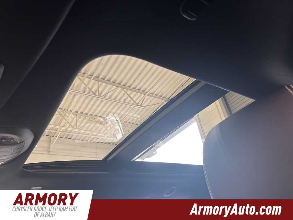 Thumbnail: 2026 Chrysler Pacifica - 21