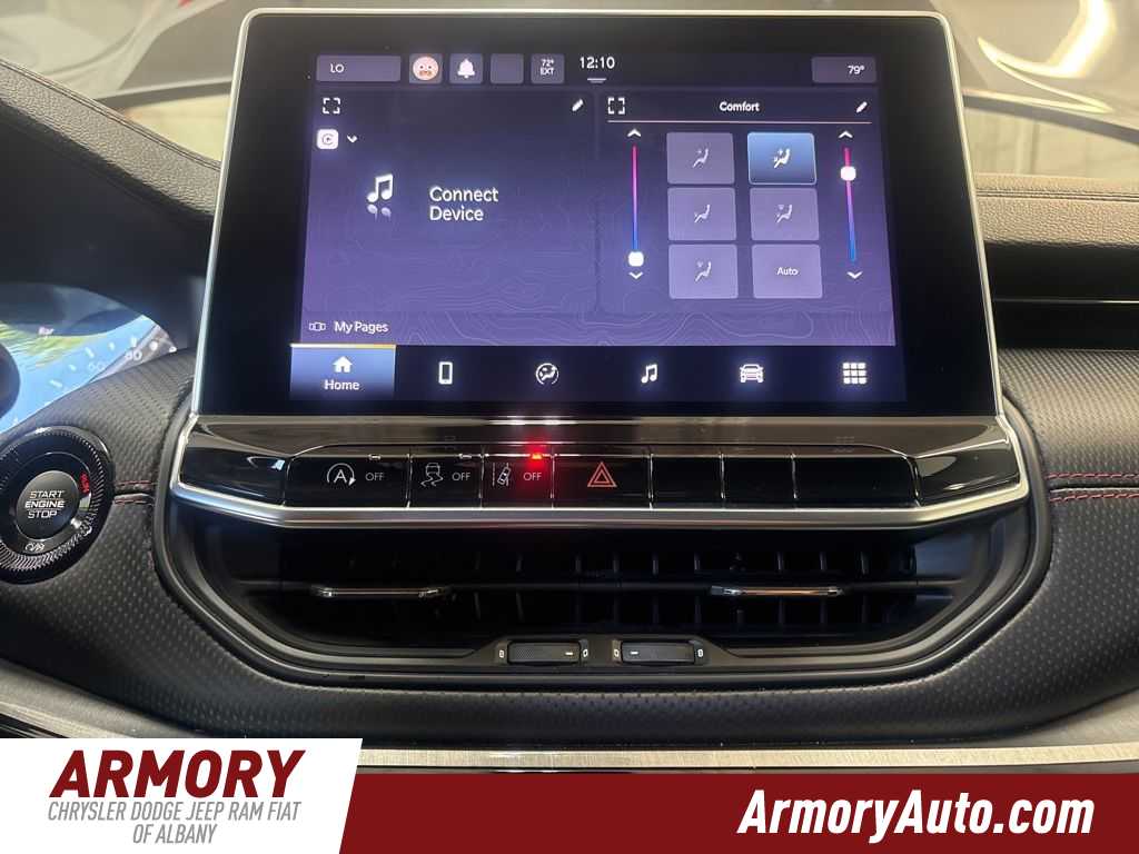 Thumbnail: 2022 Jeep Compass - 18