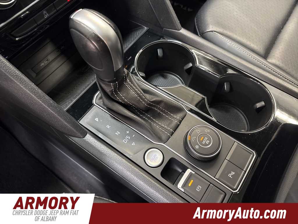 Thumbnail: 2022 Volkswagen Atlas - 21