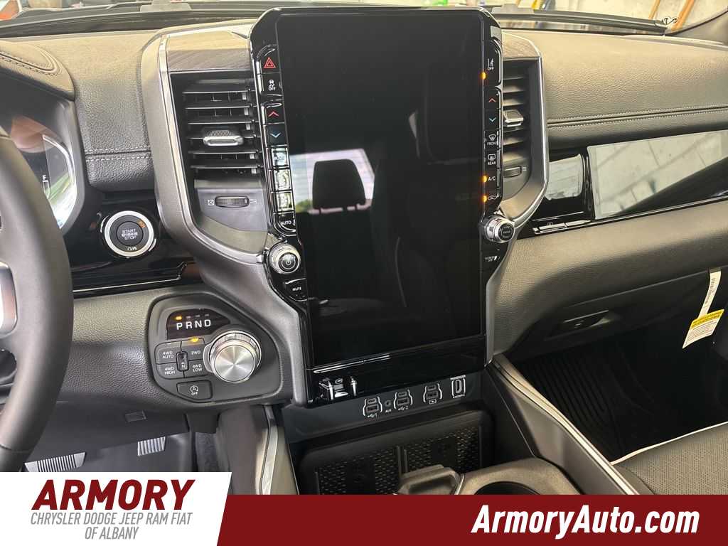 Thumbnail: 2026 RAM 1500 - 18