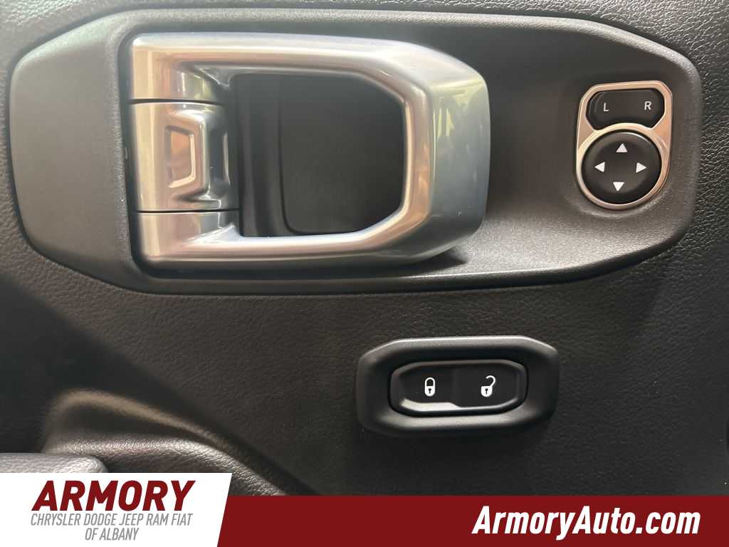 Thumbnail: 2024 Jeep Wrangler - 8