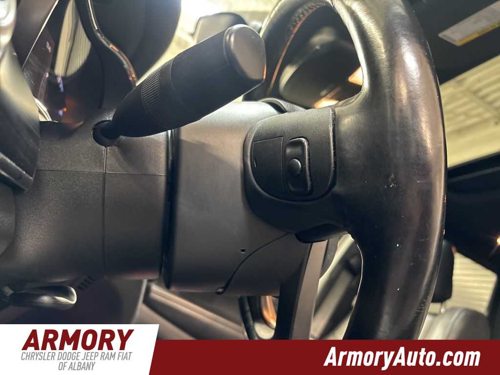 Thumbnail: 2020 Jeep Grand Cherokee - 12