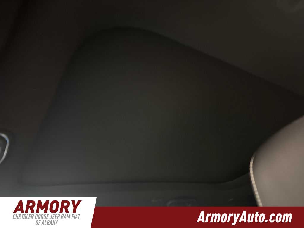 Thumbnail: 2025 Jeep Grand Cherokee - 22