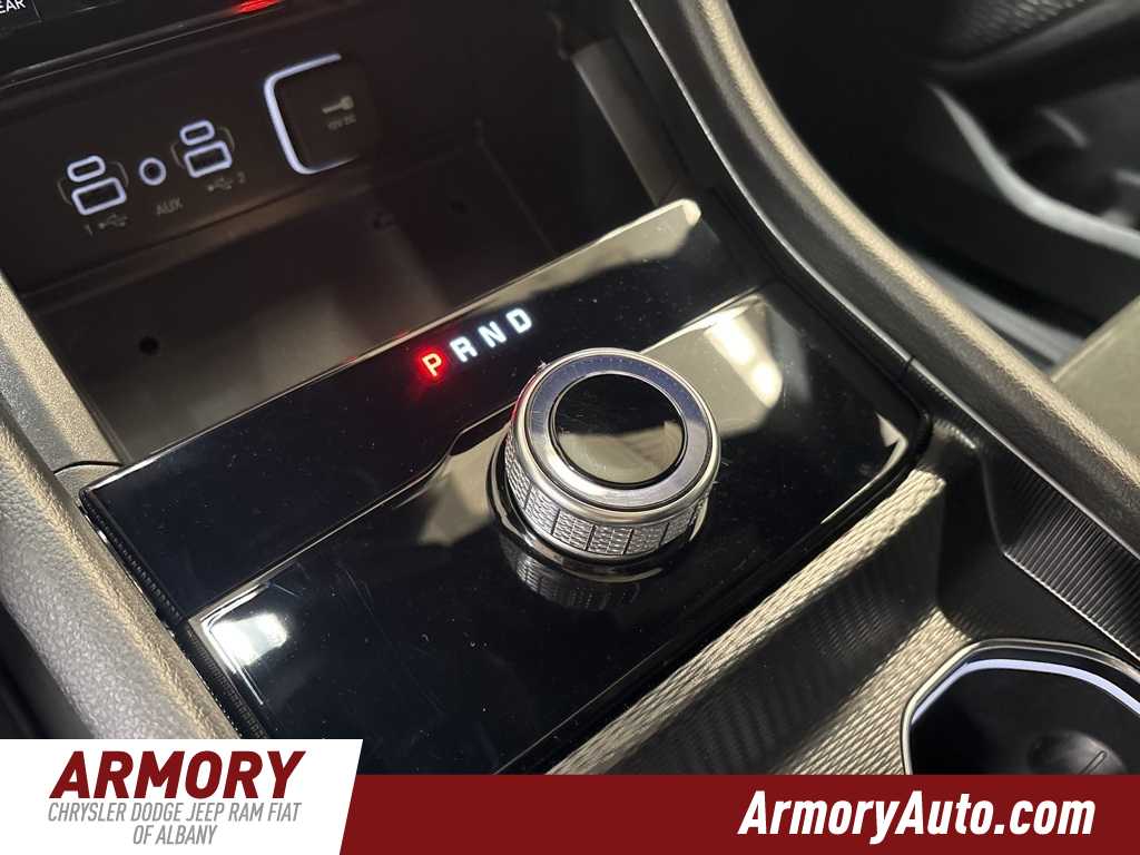 Thumbnail: 2025 Jeep Grand Cherokee - 20