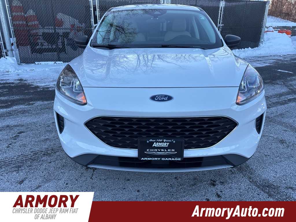 Thumbnail: 2022 Ford Escape - 2