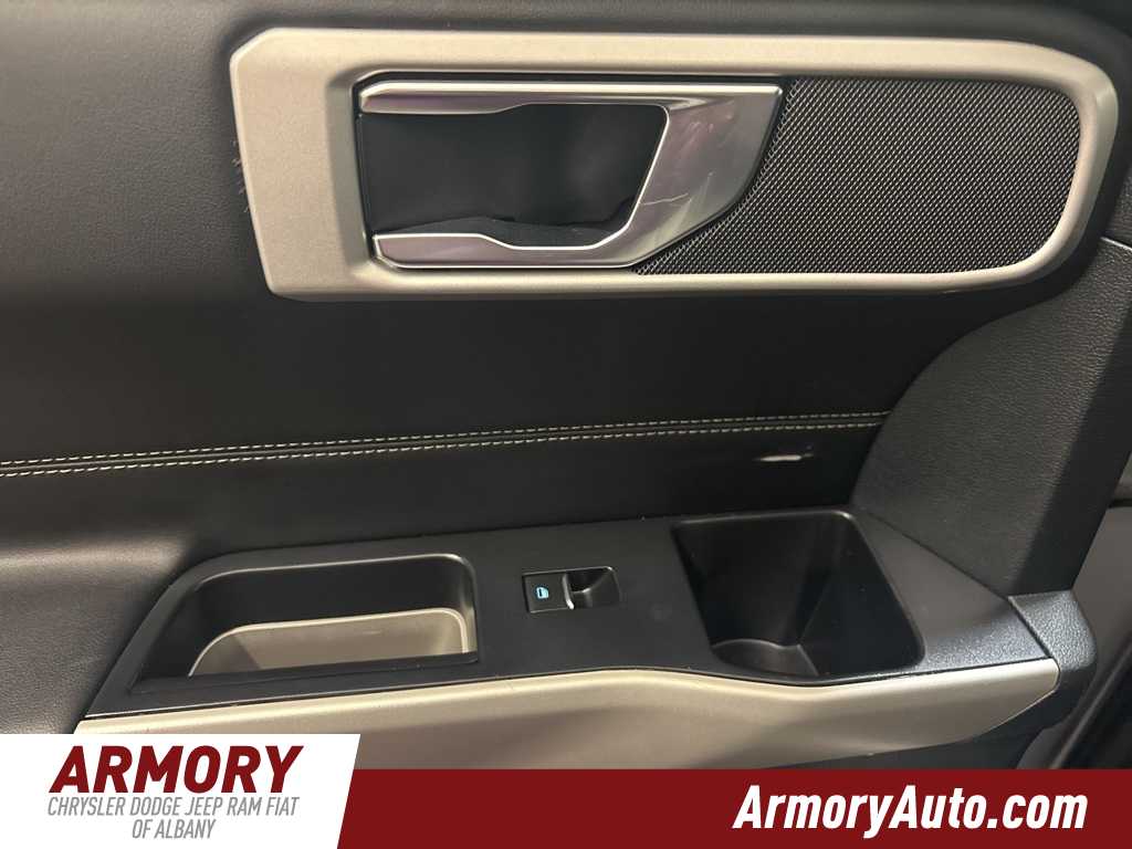 Thumbnail: 2021 Ford Explorer - 24