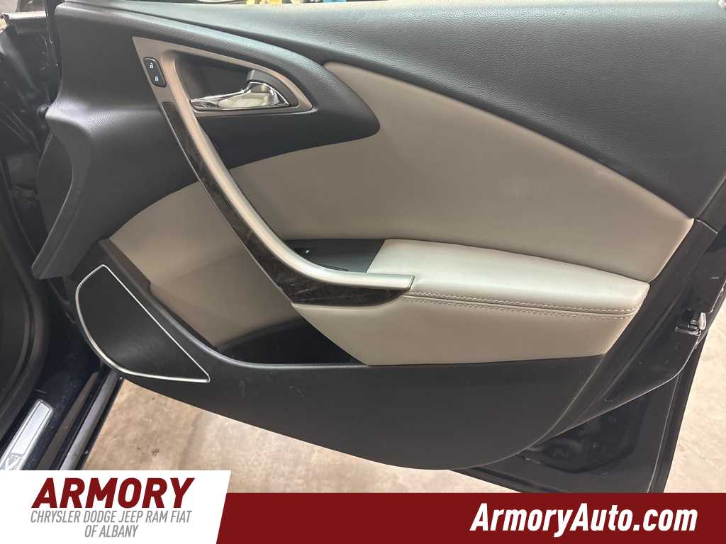 Thumbnail: 2014 Buick Verano - 33