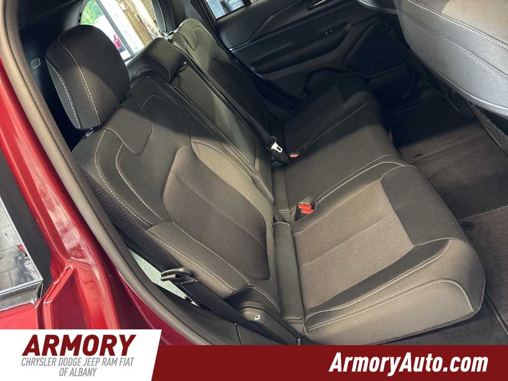 Thumbnail: 2025 Jeep Grand Cherokee - 27