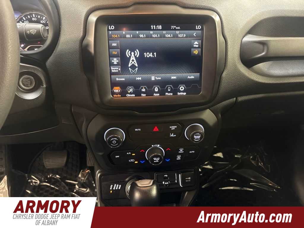 Thumbnail: 2023 Jeep Renegade - 18