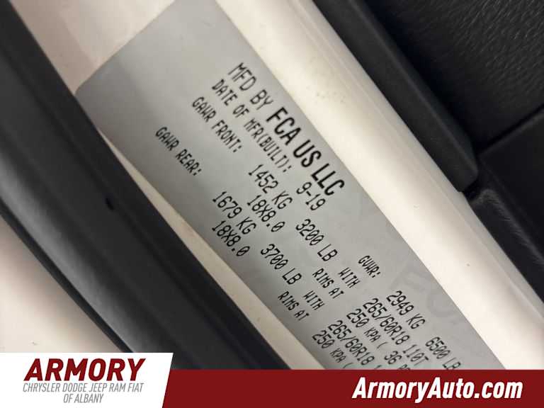 Thumbnail: 2020 Jeep Grand Cherokee - 42