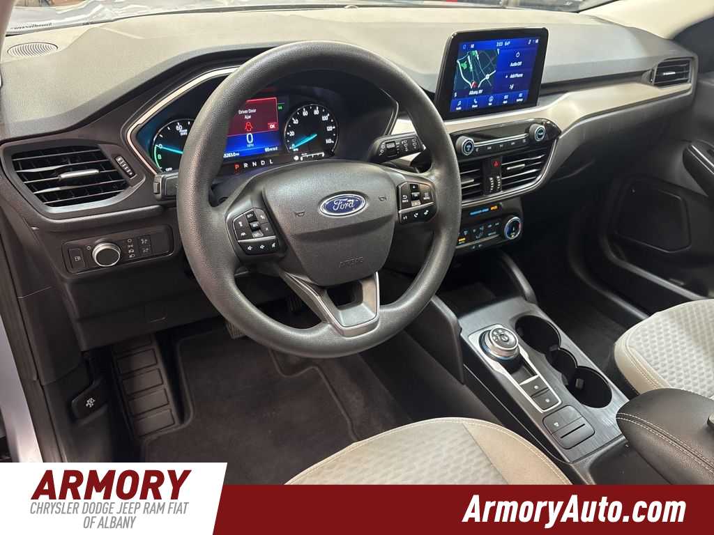 Thumbnail: 2022 Ford Escape - 9