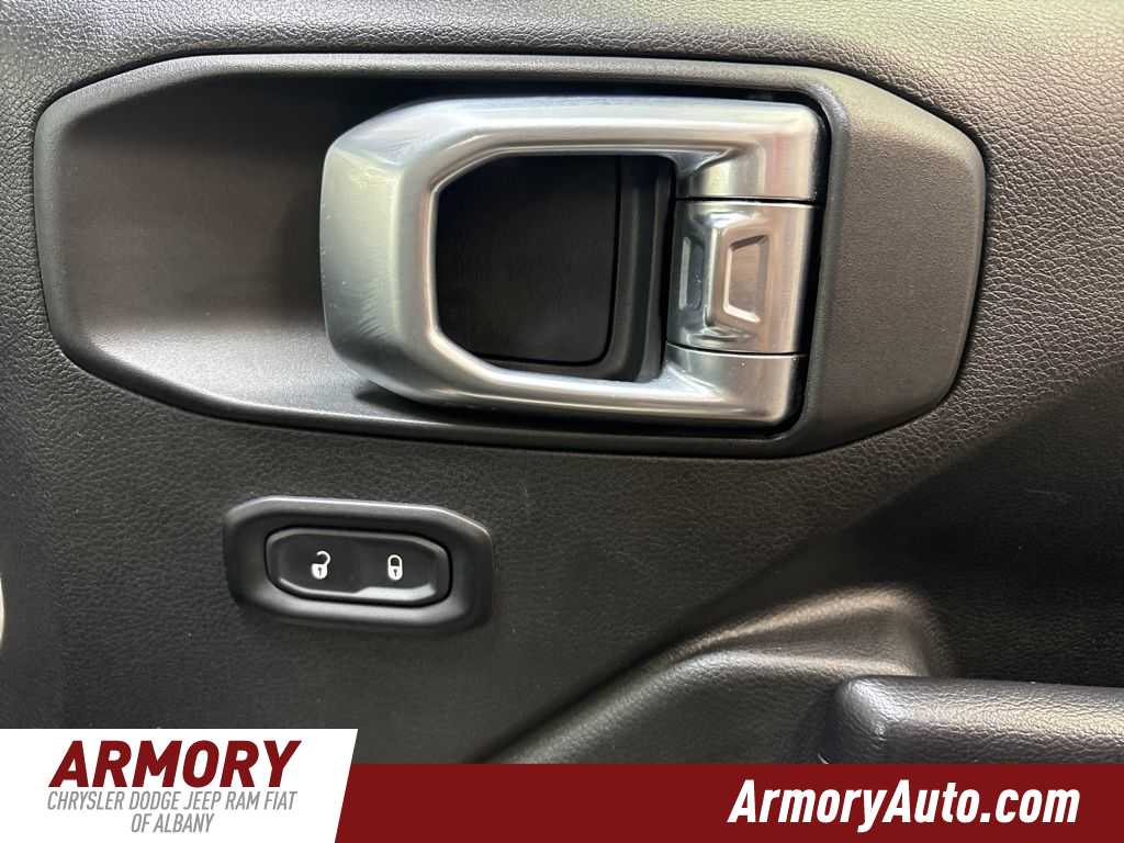 Thumbnail: 2021 Jeep Gladiator - 34