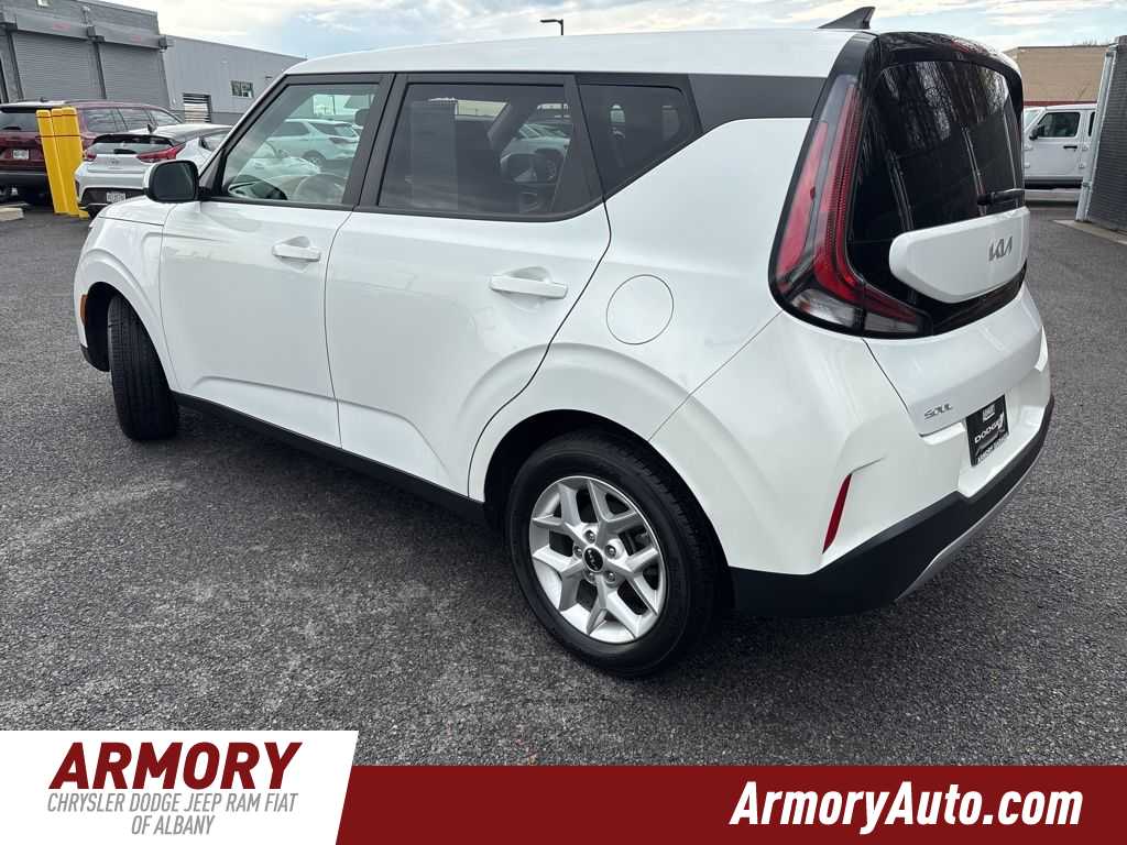 Thumbnail: 2024 Kia Soul - 6