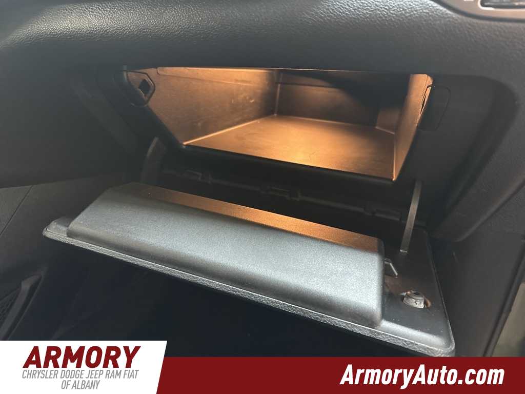 Thumbnail: 2021 Jeep Cherokee - 41