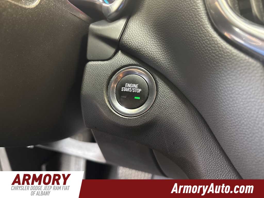 2022 Chevrolet Equinox LT 25