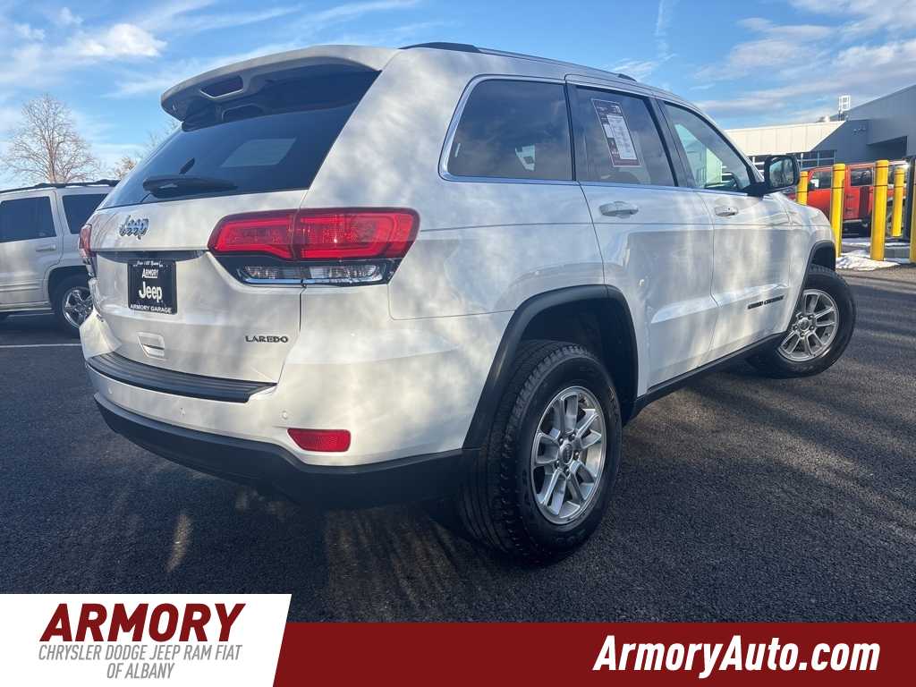 Thumbnail: 2019 Jeep Grand Cherokee - 4