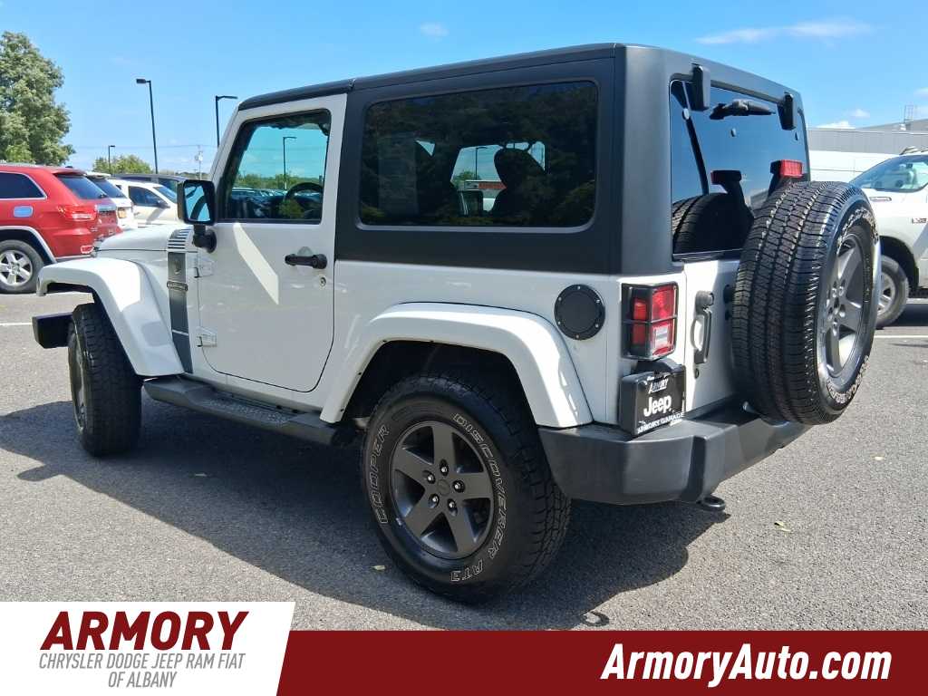 Thumbnail: 2016 Jeep Wrangler - 6