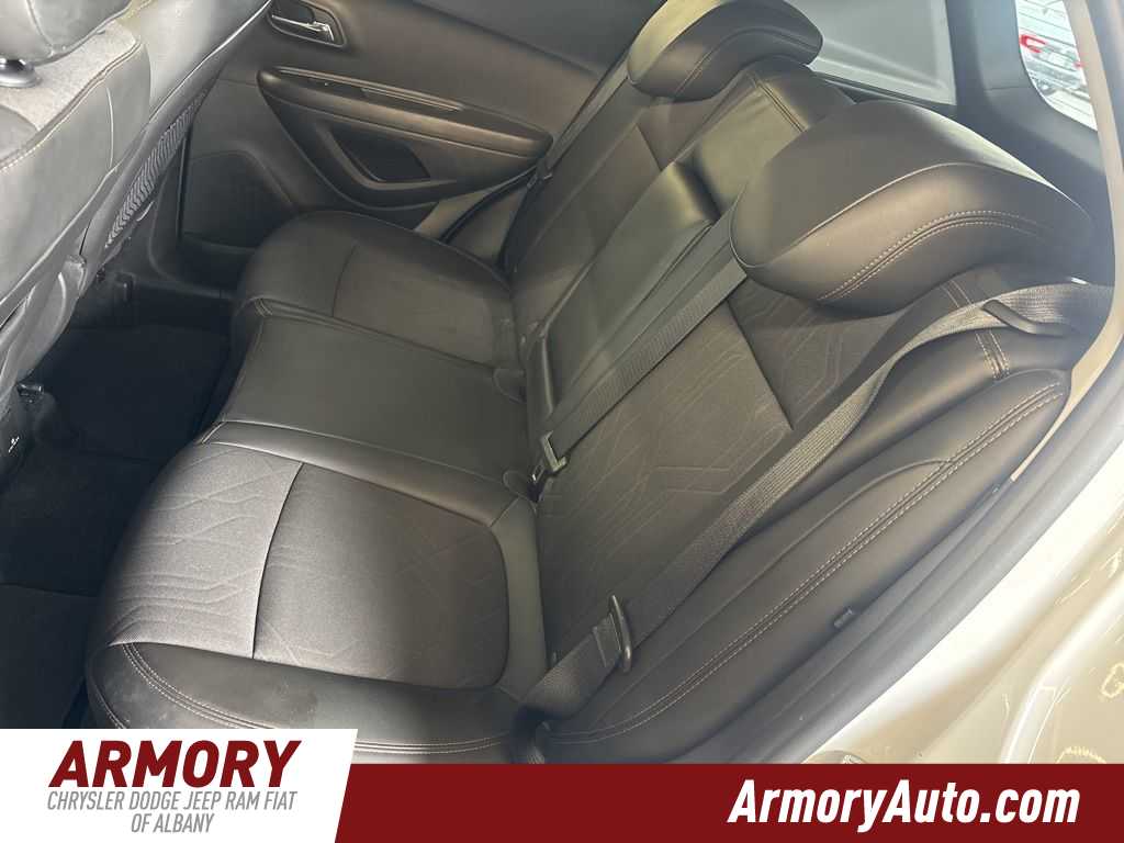 Thumbnail: 2020 Chevrolet Trax - 27