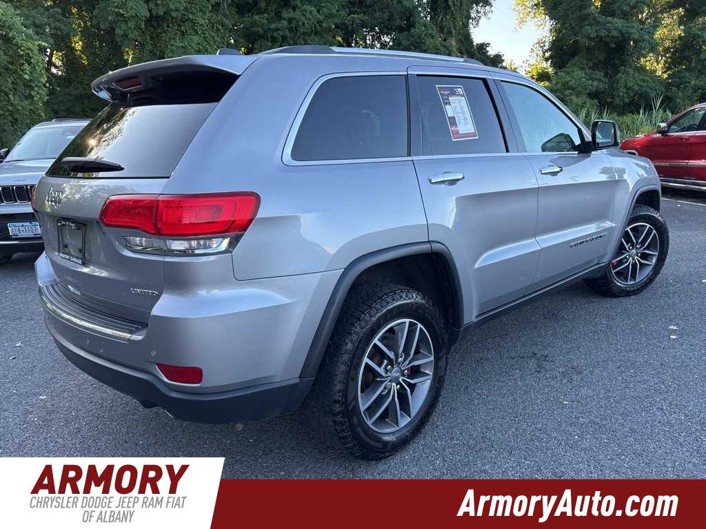 Thumbnail: 2018 Jeep Grand Cherokee - 4