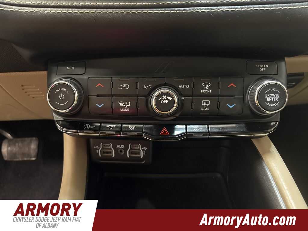 Thumbnail: 2021 Dodge Durango - 18